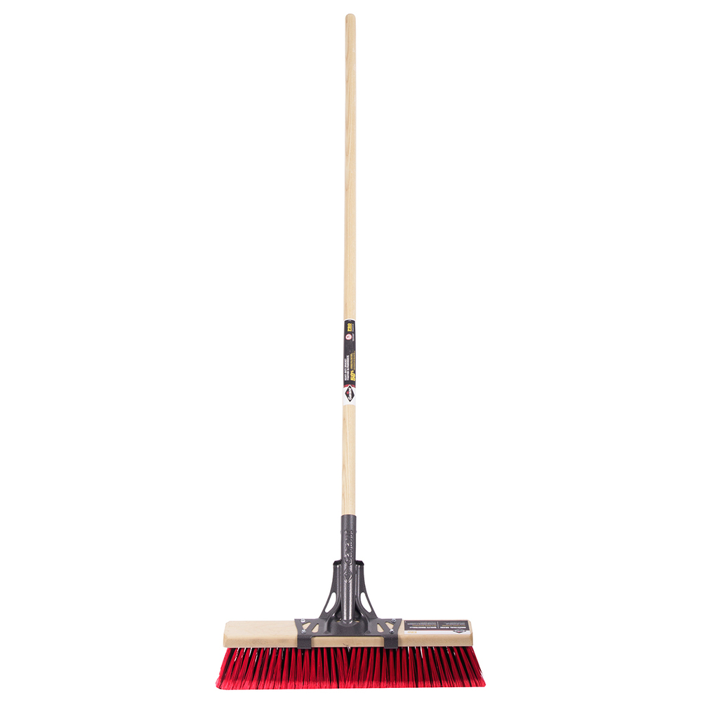 Push broom, 18&#34;, multi-surfaces, wood hdle, lh, Garant Pro